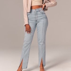 Abercromie & Fitch Ultra High Rise 90s Straight Jean